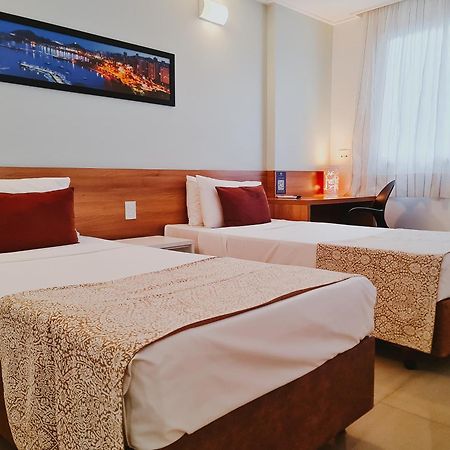 Alameda Vitoria Hotel Extérieur photo