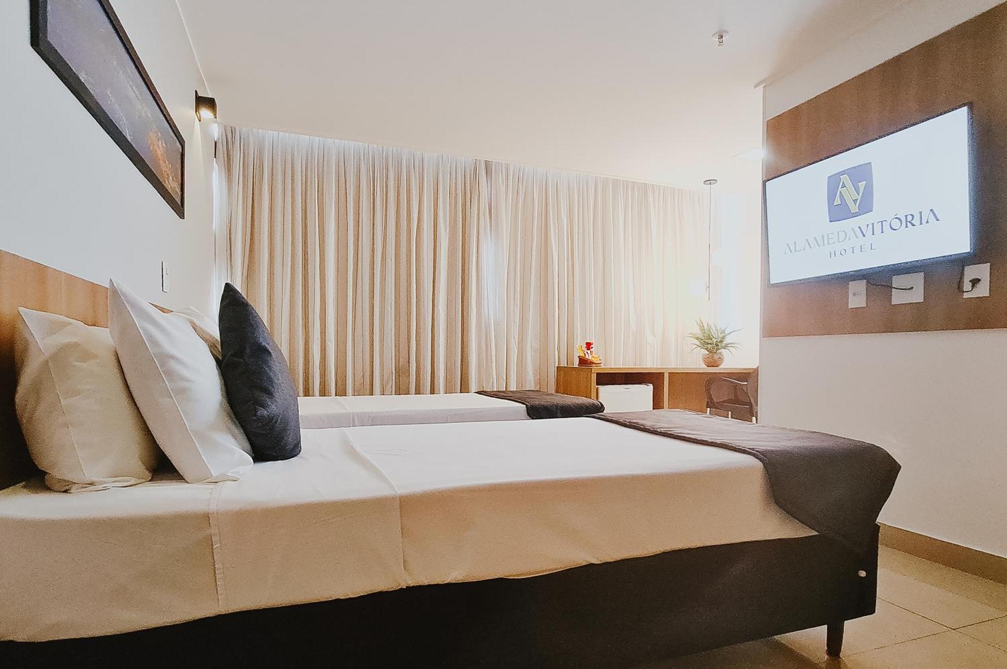 Alameda Vitoria Hotel Extérieur photo