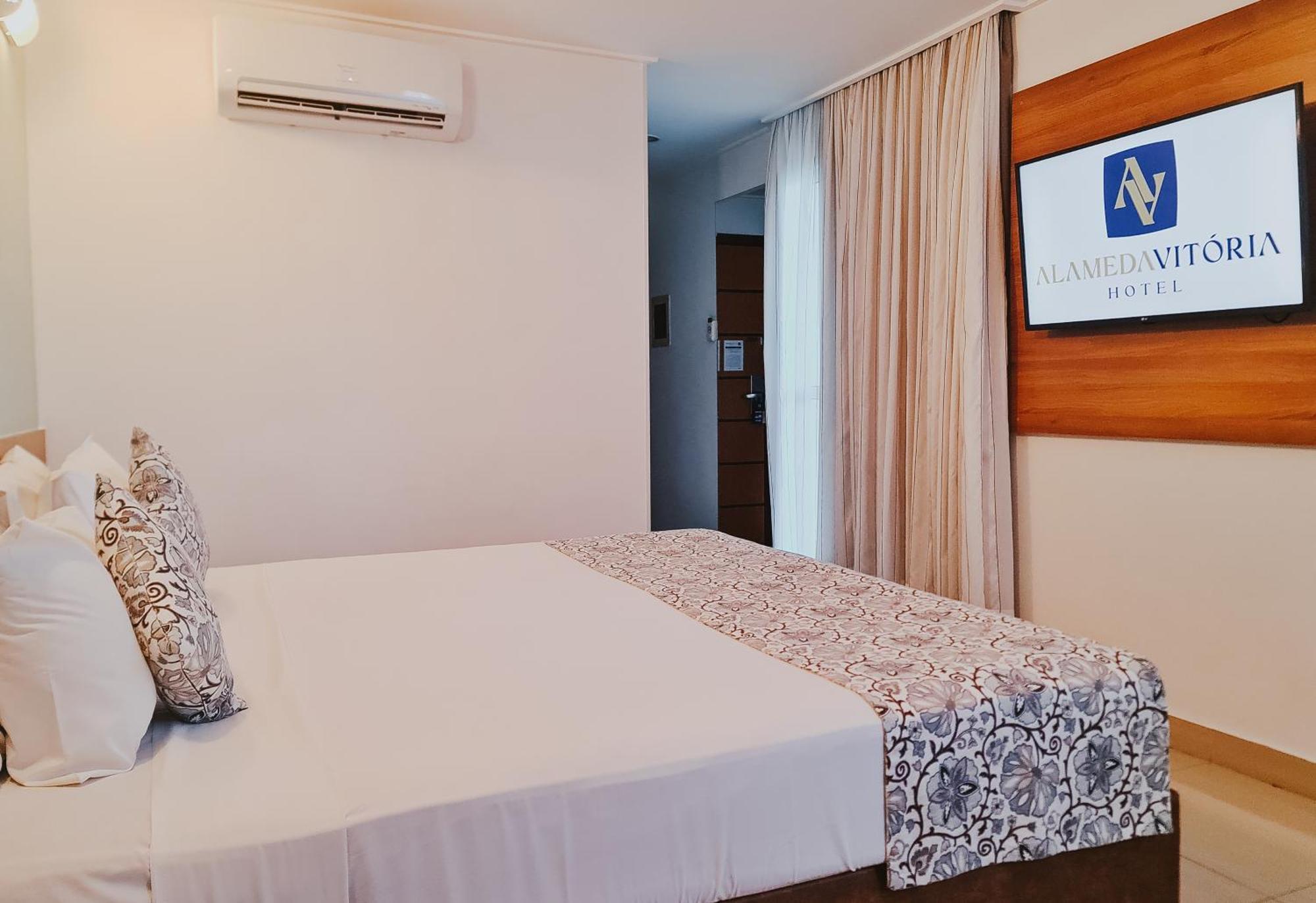 Alameda Vitoria Hotel Extérieur photo